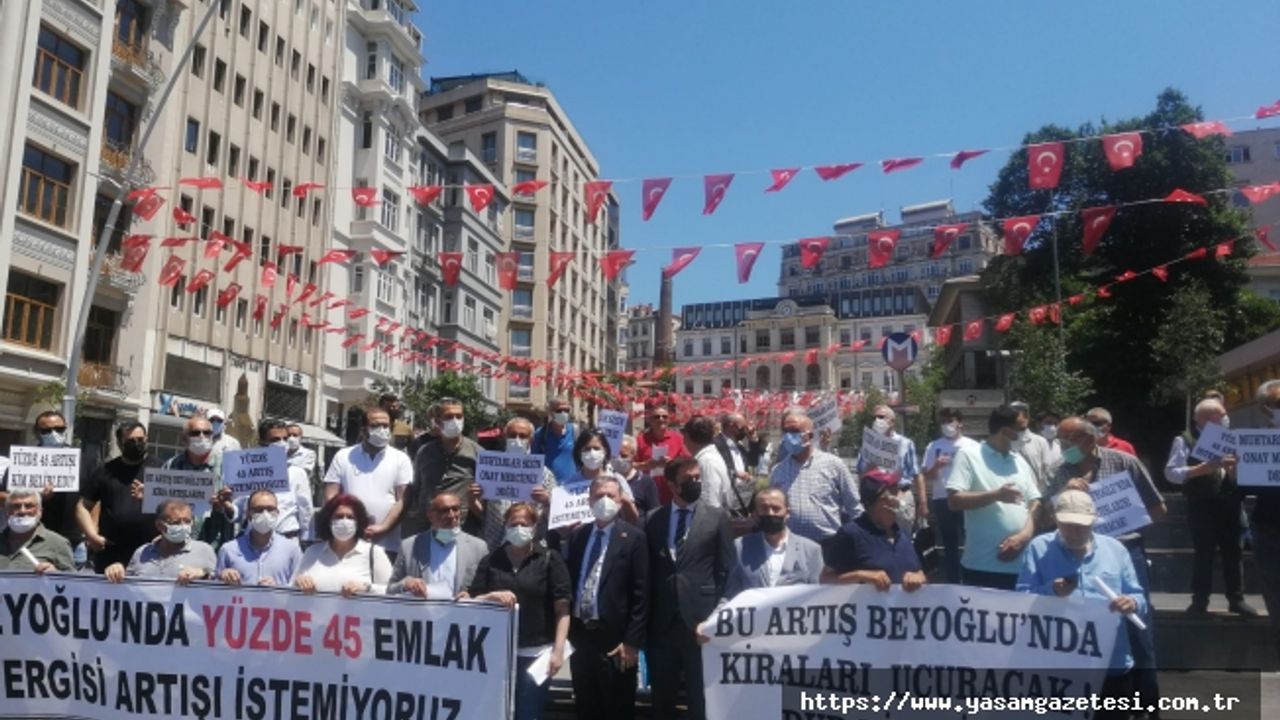 Beyoğlu’nda yüzde 45 emlak vergi artışı protesto edildi