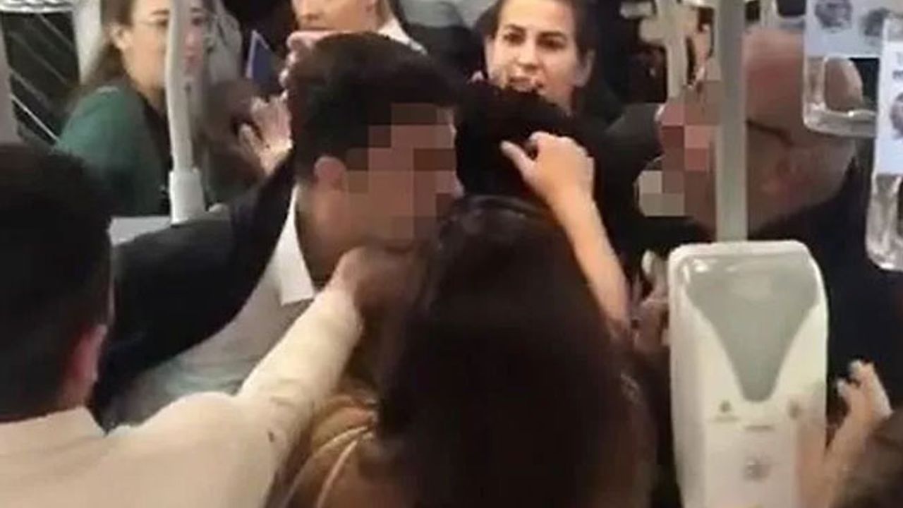 Beylikdüzü Avcılar arasında seyir halindeki metrobüste kavga