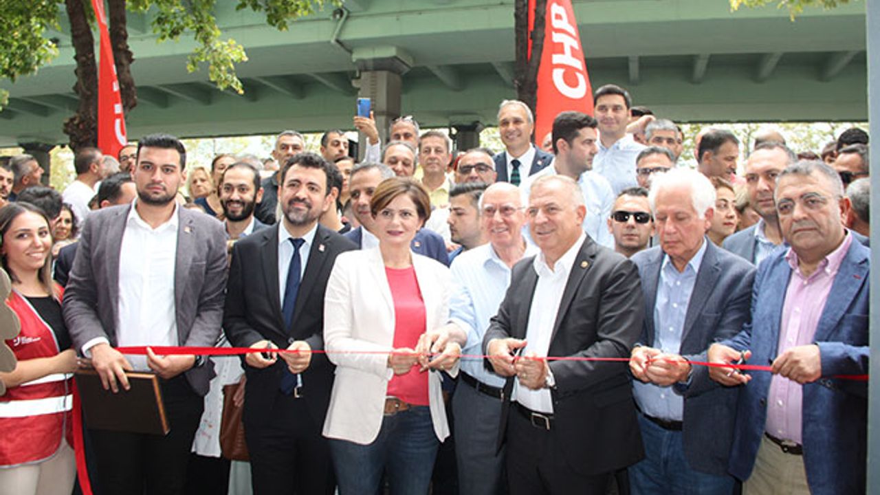 CHP Şişli İlçe Başkanlığı'nın, Büyükdere’deki yeni binası hizmete açıldı