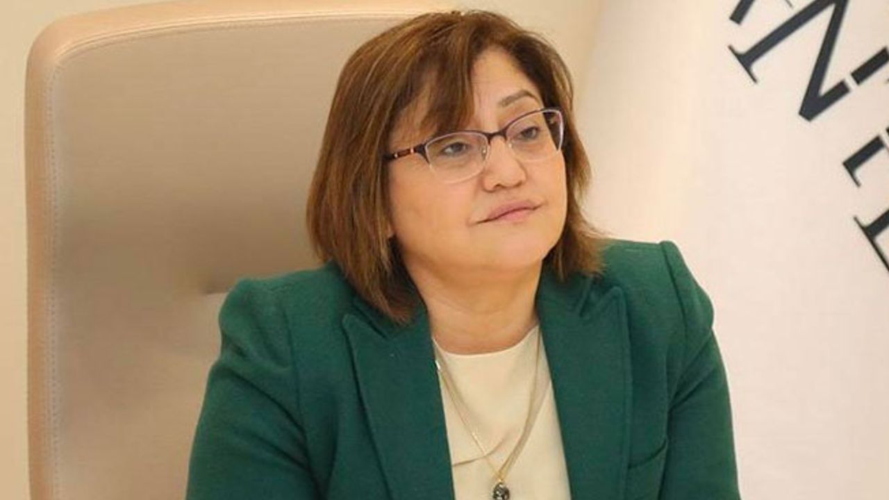 Gaziantep'te dağıtılan çantalar gündem olmuştu; Fatma Şahin'den açıklama geldi