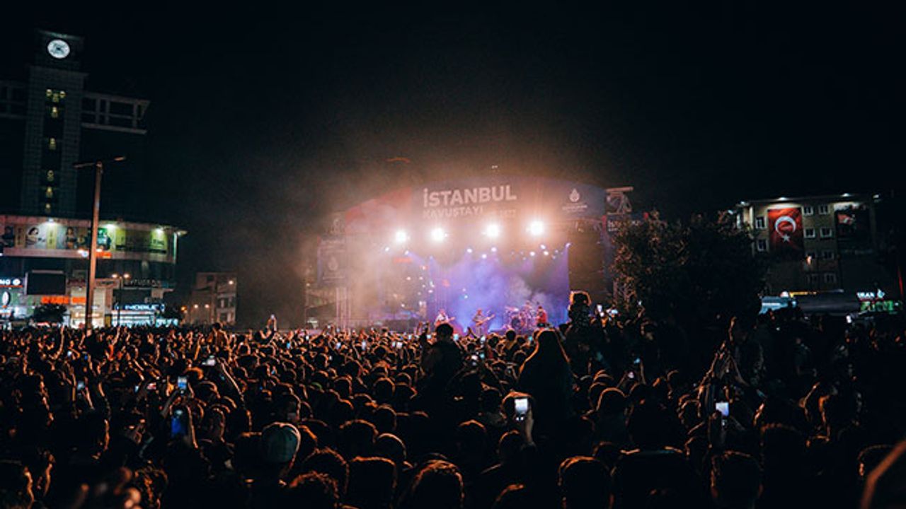 İstanbullular konsere doyacak! 10 farklı yerde 10 ücretsiz konser