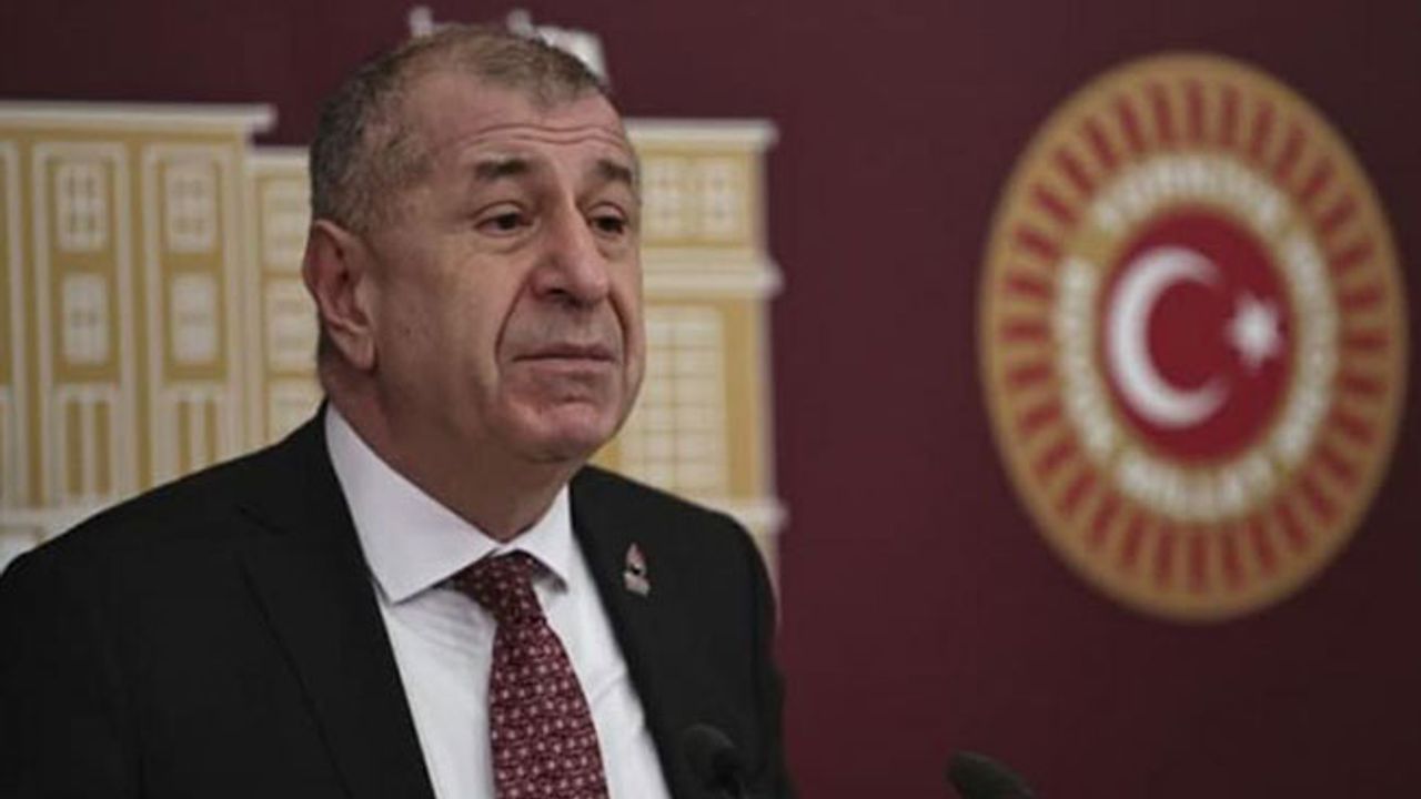 Zafer Partisi'nden yeni pankart: Türk polisinin çalışma şartlarına vurgu