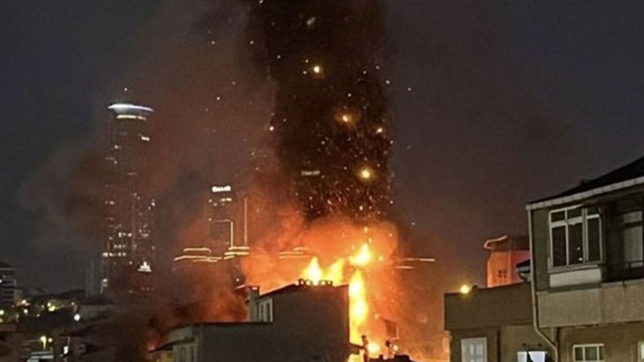 Kadıköy'de 3 kişinin öldüğü bina neden patladı? Valilik ve İGDAŞ'tan farklı açıklamalar geldi