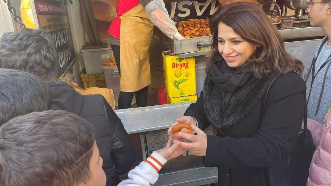 Ersoy: Depremde kaybettiğimiz canları andık