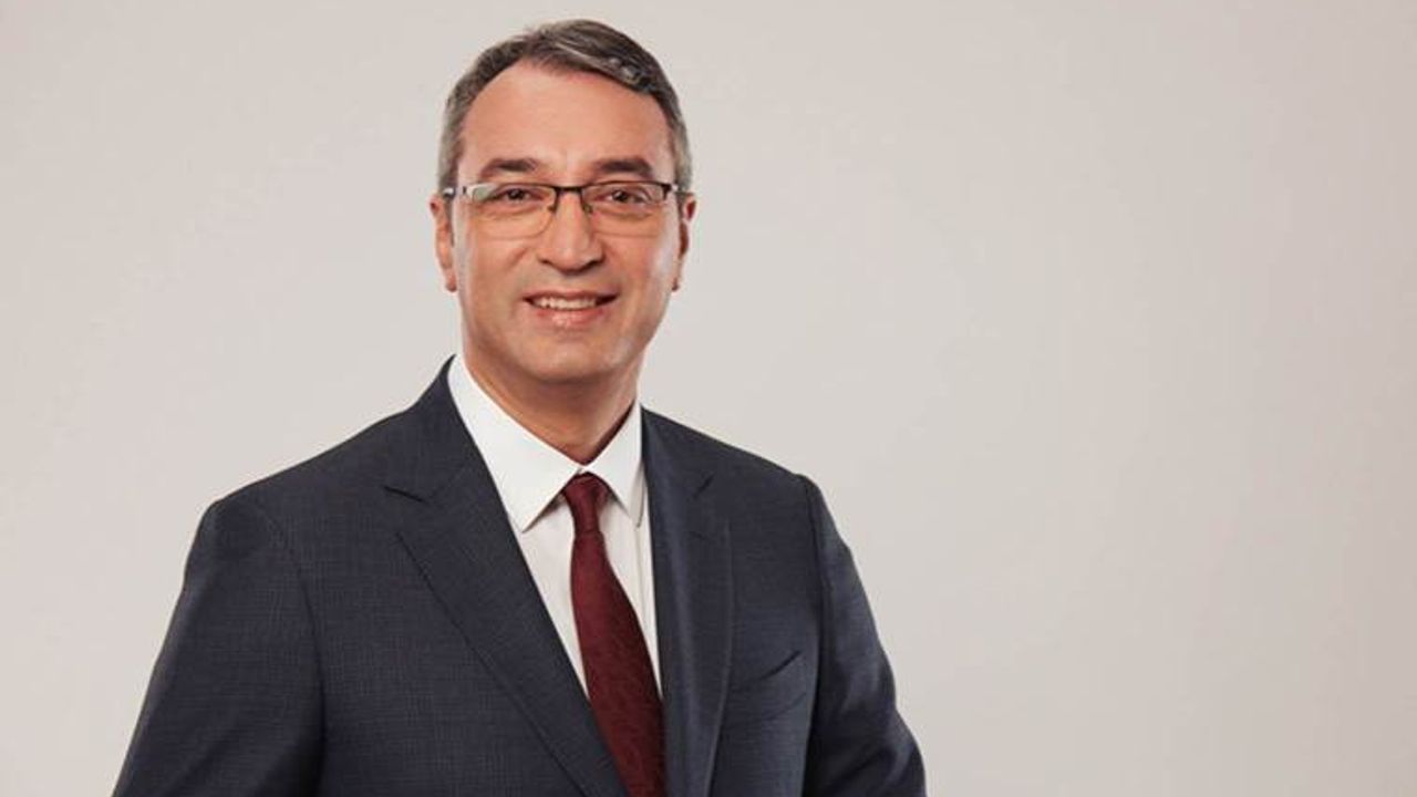 Mahir Polat, CHP Fatih Belediye Başkan adayı oldu