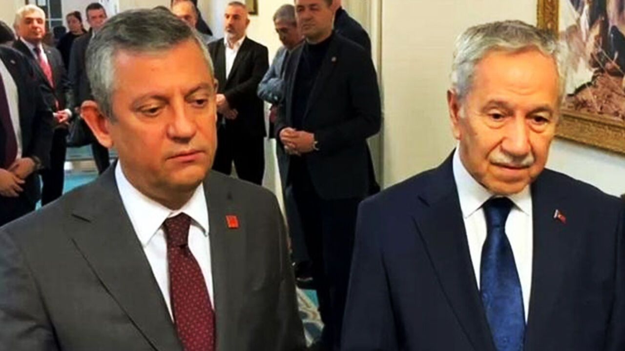 Siyasette Sürpriz Zirve: Özgür Özel’den Bülent Arınç’a Meclis’te İade-i Ziyaret