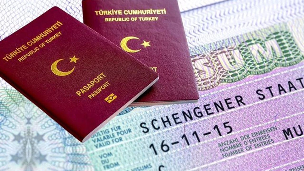 Schengen Vizesinde Karaborsa Skandalı Meclis’te: Bot Yazılımlarla Randevu Toplayan 7 Şirkete İnceleme!