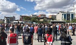 Duruşma öncesi arbede çıktı: Cumartesi Anneleri'ne sert polis müdahalesi
