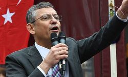 Özgür Özel canlı yayında CHP Genel Başkanı adaylığını açıkladı