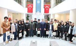 Sultangazi Belediye Başkanı Abdurrahman Dursun, Gençlerin Sorunlarını Dinledi!