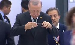 Erdoğan'ın tarağını taşıyan adam gündem oldu