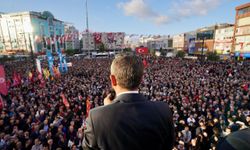 Ahmet Özer'e birlikte sahip çıktılar