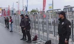 Kadıköy’de 1 Mayıs Alarmı: Polis bariyeri kimlik kontrolleri