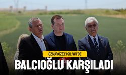 Özgür Özel'i Silivri'de Bora Balcıoğlu karşıladı