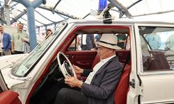 Klasik otomobiller Küçükçekmece’yi zaman tüneline soktu