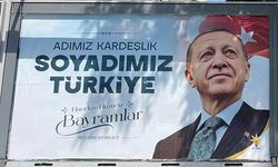 Reklam panolarında İmamoğlu gitti, Erdoğan geldi; Hem de Özer'in sözleriyle