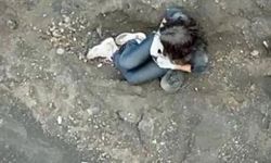 Turist kadın yanardağın içine düştü!