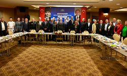 Başkan Yüksel, Valiliğin Muhtarlar Toplantısına Katıldı