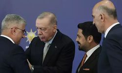 Erdoğan rozetleri taktı; 7 belediye başkanı daha AK Parti'ye geçti