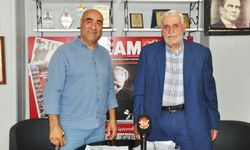 Talayhan, Yarım Asrı Aşkın Birikimiyle Yeni Şiir Kitabını Çıkardı