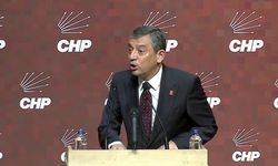 Özgür Özel’den Kahramanmaraş’ta Ordu Çıkışı: "3 Gün Bekletmeselerdi 30 Bin Kişi Kurtarılabilirdi"