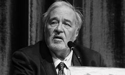 Son dakika: İlber Ortaylı tedavi gördüğü hastanede hayatını kaybetti