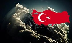 24 Yıl Sonra Tarih Tekerrür Mü Ediyor? 2002 ve 2026 Arasındaki Ürkütücü Benzerlikler