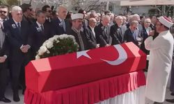 Cindoruk'un cenaze töreni; Kılıçdaroğlu ile Özgür Özel detayı dikkat çekti