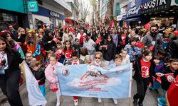 Kartallı çocuklar Atalarının Emanetine Sahip Çıktı