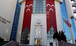 MHP’de İstanbul Depremi: Bahçeli Talimat Verdi, Tüm Teşkilatlar Feshedildi!