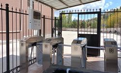 Okullarda Güvenlik Protokolü Tartışmaları Büyüyor: Velilere "Turnike Ve Dedektör" Faturası