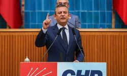 Özgür Özel’den Ekonomik Düzene "Bodrum Katı" Benzetmesi: "Kaptan Değişecek!"