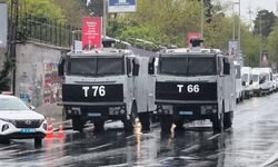 Taksim'e Yürümek İsteyen HKP Üyelerine Gözaltı: Yollar TOMA'larla Kapatıldı!