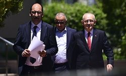 SON DAKİKA | CHP Genel Merkezi Kurultay Kapılarını Kilitledi: "İmza Toplansa Bile Mümkün Değil!"