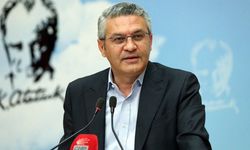 CHP'de İstifa Depremi Sonrası Oğuz Kaan Salıcı'dan Acil Kurultay Çağrısı