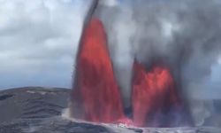 HAWAİİ'DE GÖRSEL ŞÖLEN VE PANİK: Kilauea Yanardağı 300 Metre Yüksekliğe Lav Püskürttü