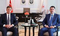 İzmir Siyasetinde "Transfer" Kulisleri: Cemil Tugay AK Parti'ye mi Geçiyor?