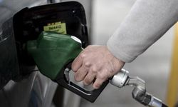 MOTORİNE DEV ZAM: LİTRE FİYATI 66 LİRAYA YÜKSELDİ