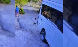 Antalya'da Yürek Yakan Kaza: Baba, Minibüsle Geri Manevra Yaparken 1,5 Yaşındaki Oğlunu Ezdi