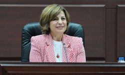 Eskişehir Büyükşehir Belediye Başkanı Ayşe Ünlüce CHP'den İstifa Ederek YENİ Parti'ye Geçti!