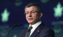 Ahmet Davutoğlu'na 'Cumhurbaşkanına Hakaret' Soruşturması Başlatıldı