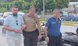 Antalya'da İnanılmaz Olay: Ölen Kişinin Ehliyetiyle Servis Şoförlüğü Yapan 22 Yıl Hapis Firarisi Yakalandı!