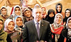 Çalışan kadınlarla ev kadınlarının siyasi tercihlerinde dikkat çeken fark