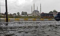 Meteoroloji'den Marmara İçin Sarı Kodlu Uyarı: Yarın Sabah Başlıyor, İstanbul Dahil 6 İle Kuvvetli Yağış Geliyor!