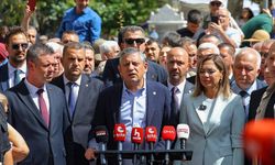 Özgür Özel'den Otoyol ve Köprü Özelleştirmelerine Sert Tepki: "Altın Yumurtlayan Tavuğu Kesiyorlar"