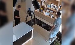 Rusya'da Şoke Eden Olay: Teknoloji Mağazasında Robot İnsana Saldırdı