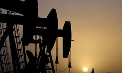 EIA’dan Kritik Petrol Raporu: Küresel Stoklar Azaldı, Fiyat Tahminleri Yukarı Yönlü Revize Edildi!