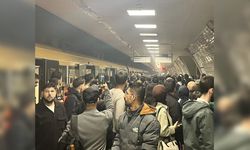 M5 Üsküdar-Sultanbeyli Metrosunda Kablo Patlaması: Seferler Durduruldu, İstasyondan Dumanlar Yükseldi!