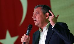 Özgür Özel’den Manisa İl Kongresi’nde İddialı Yemin: "O Sandığa Varacağız, Bu Memleketi Kurtaracağız!"