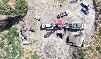 Deprem bölgesi Kahramanmaraş'ta içme suyu tankerlerle veriliyor